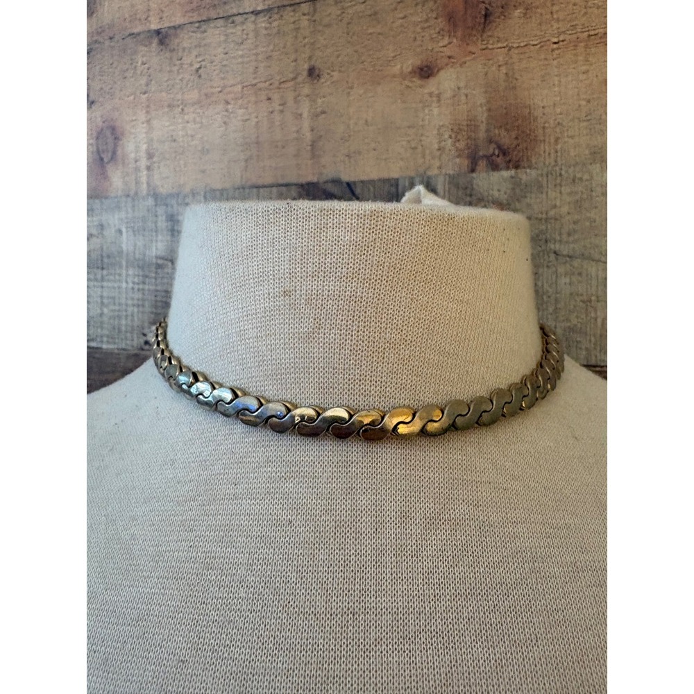 Vintage Gold Tone S Link Choker Necklace Flat Collar 16.5 Inch